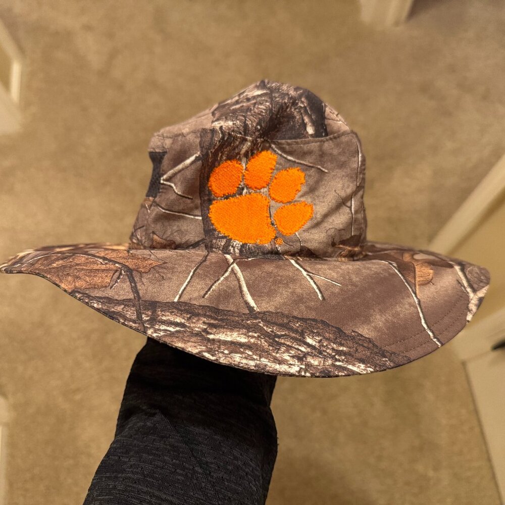 Columbia Sportswear Realtree Camo Clemson Bucket Hat OSFA